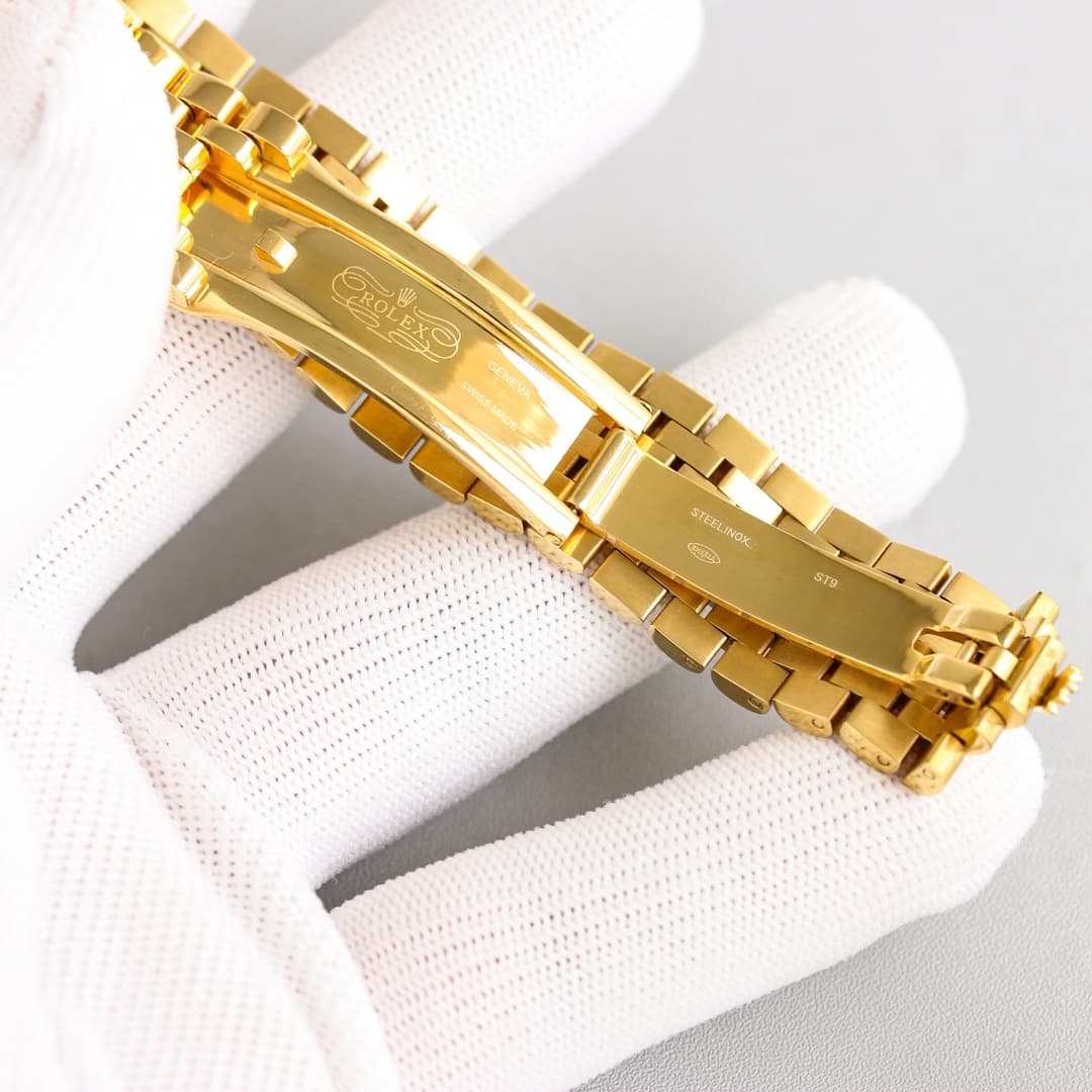 Rolex White Belt M52508