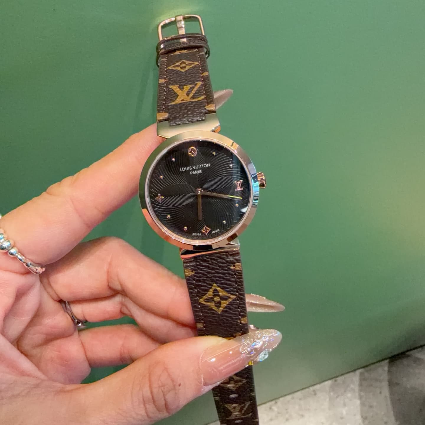 Louis Vuitton Product