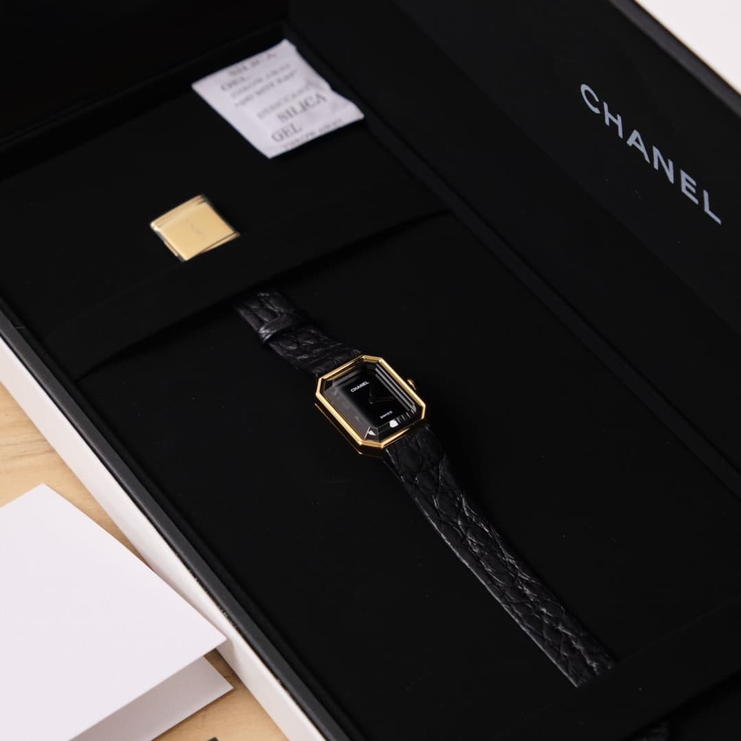 Chanel Black Watch