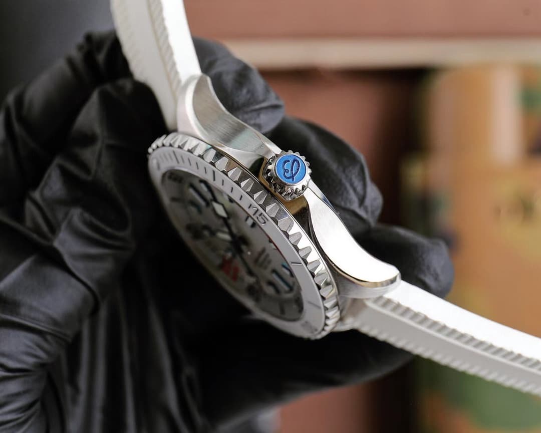 Breitling Black Watch