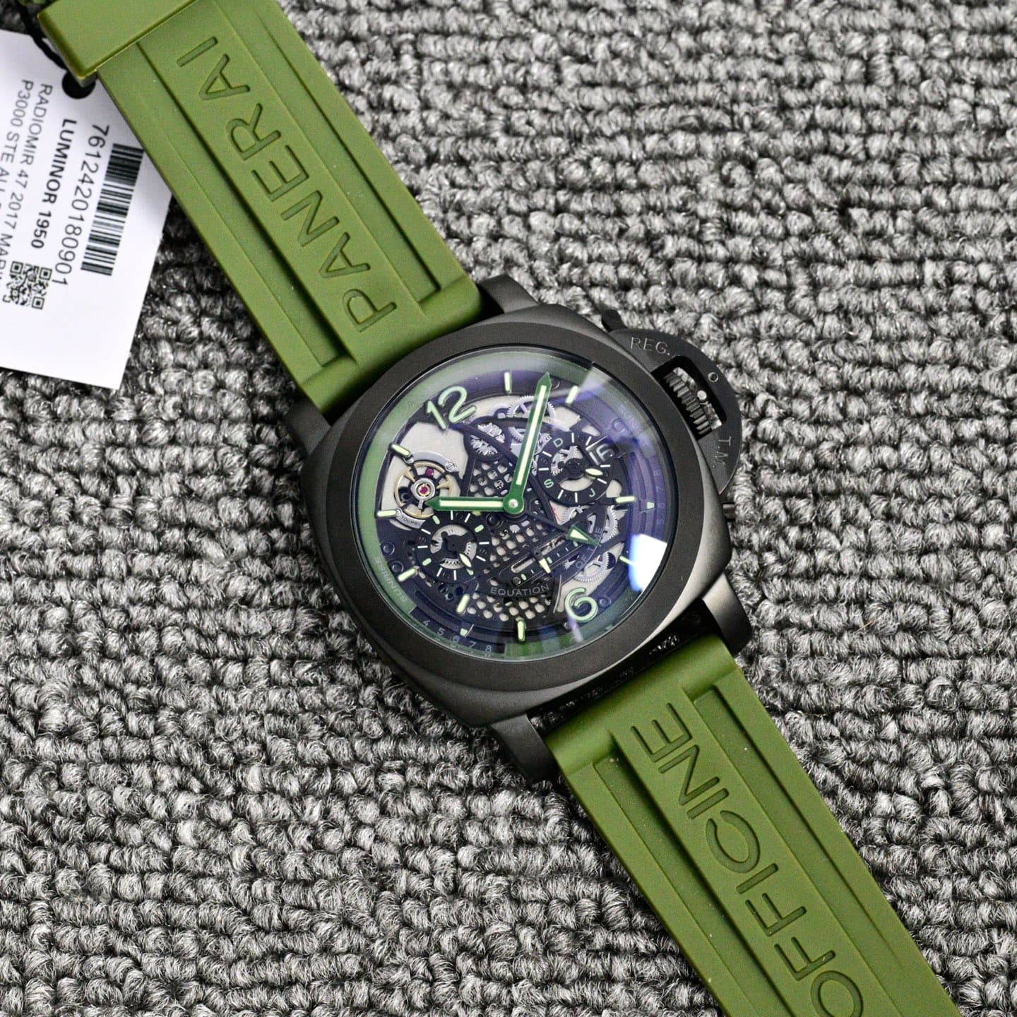 Panerai Black Watch PAM01522