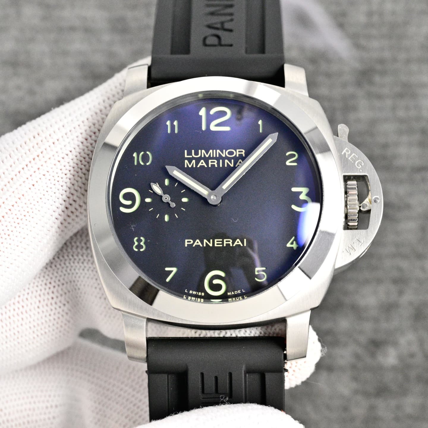 Panerai Black Watch PAM0759