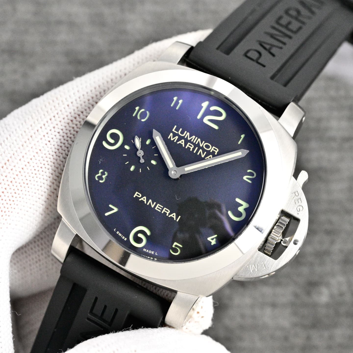 Panerai Black Watch PAM0759