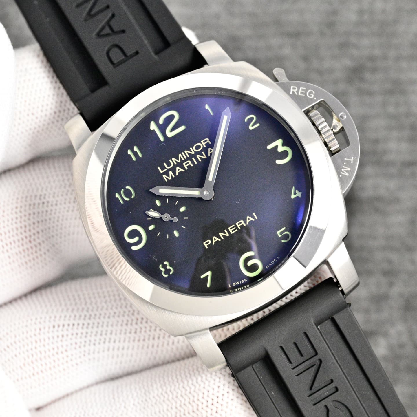 Panerai Black Watch PAM0759