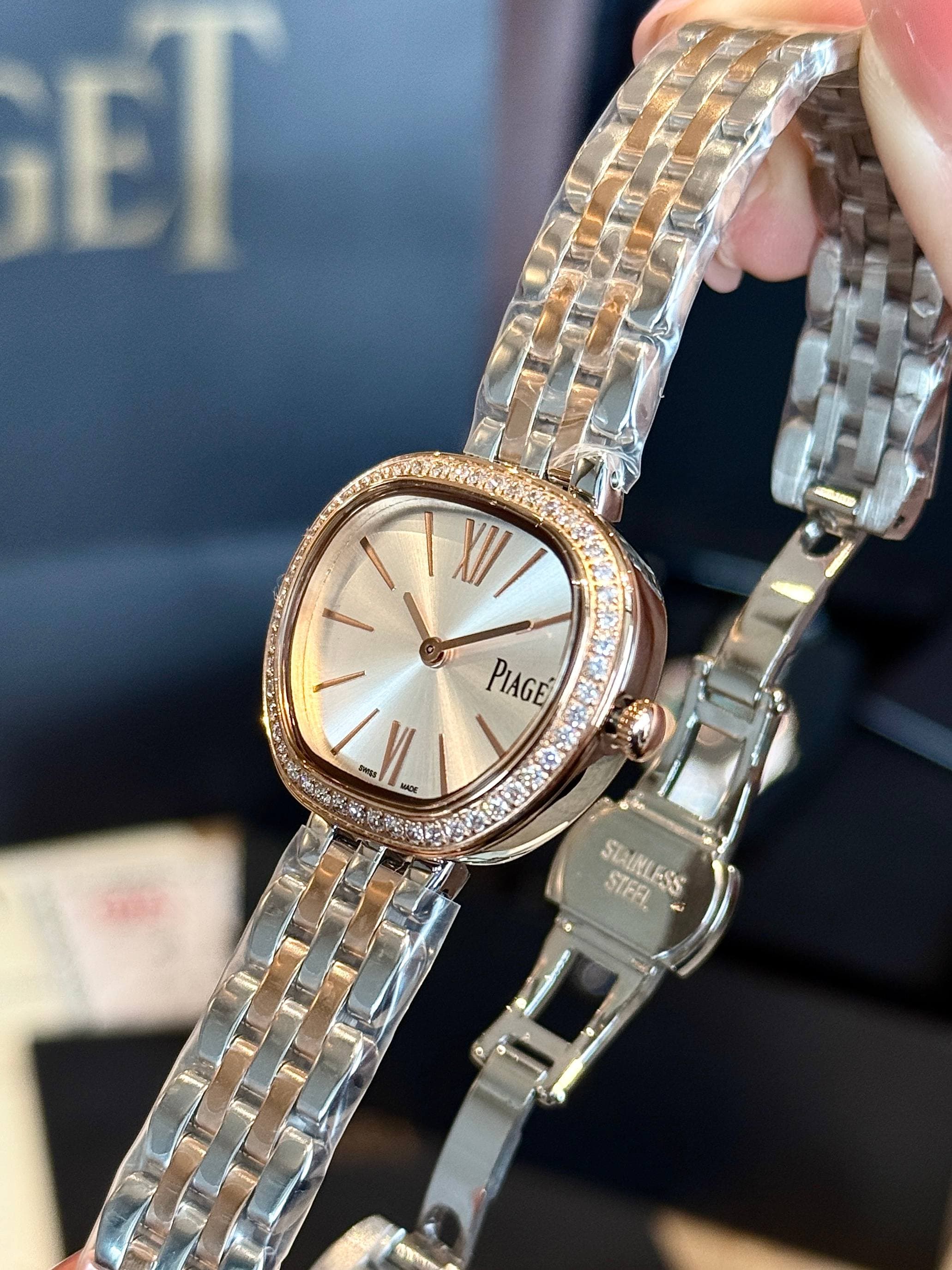 Luxury Watch Cream Watch