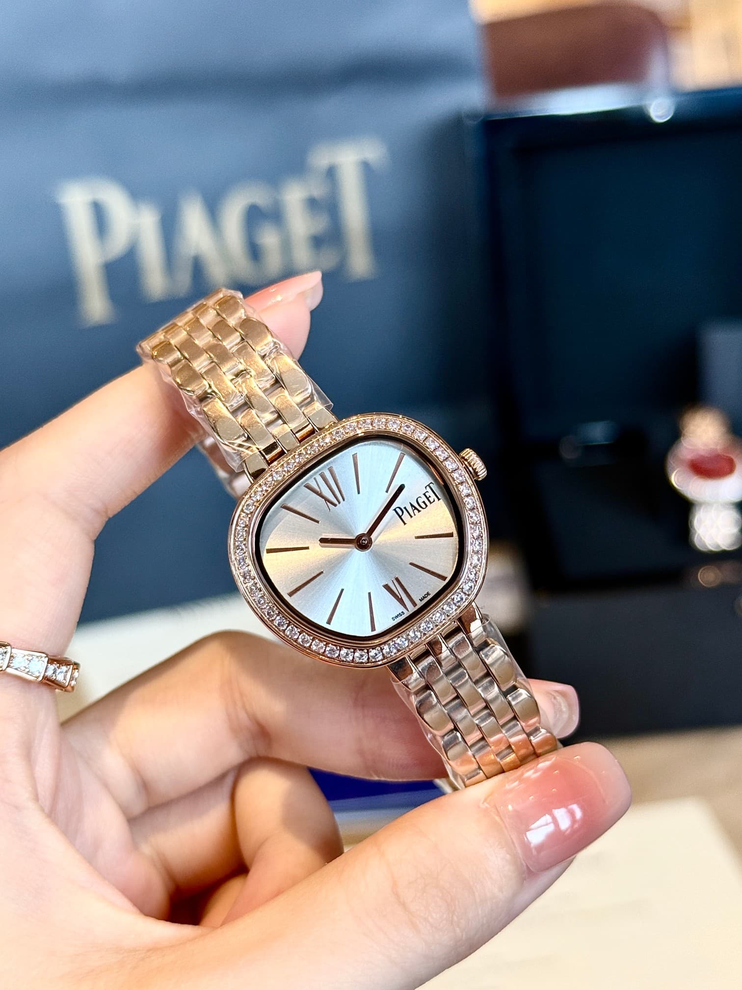 Luxury Watch Cream Watch