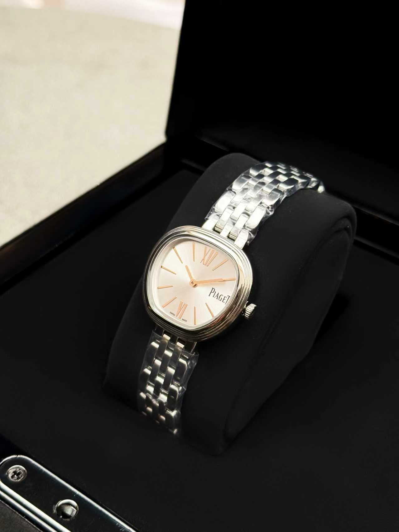 Luxury Watch Cream Watch