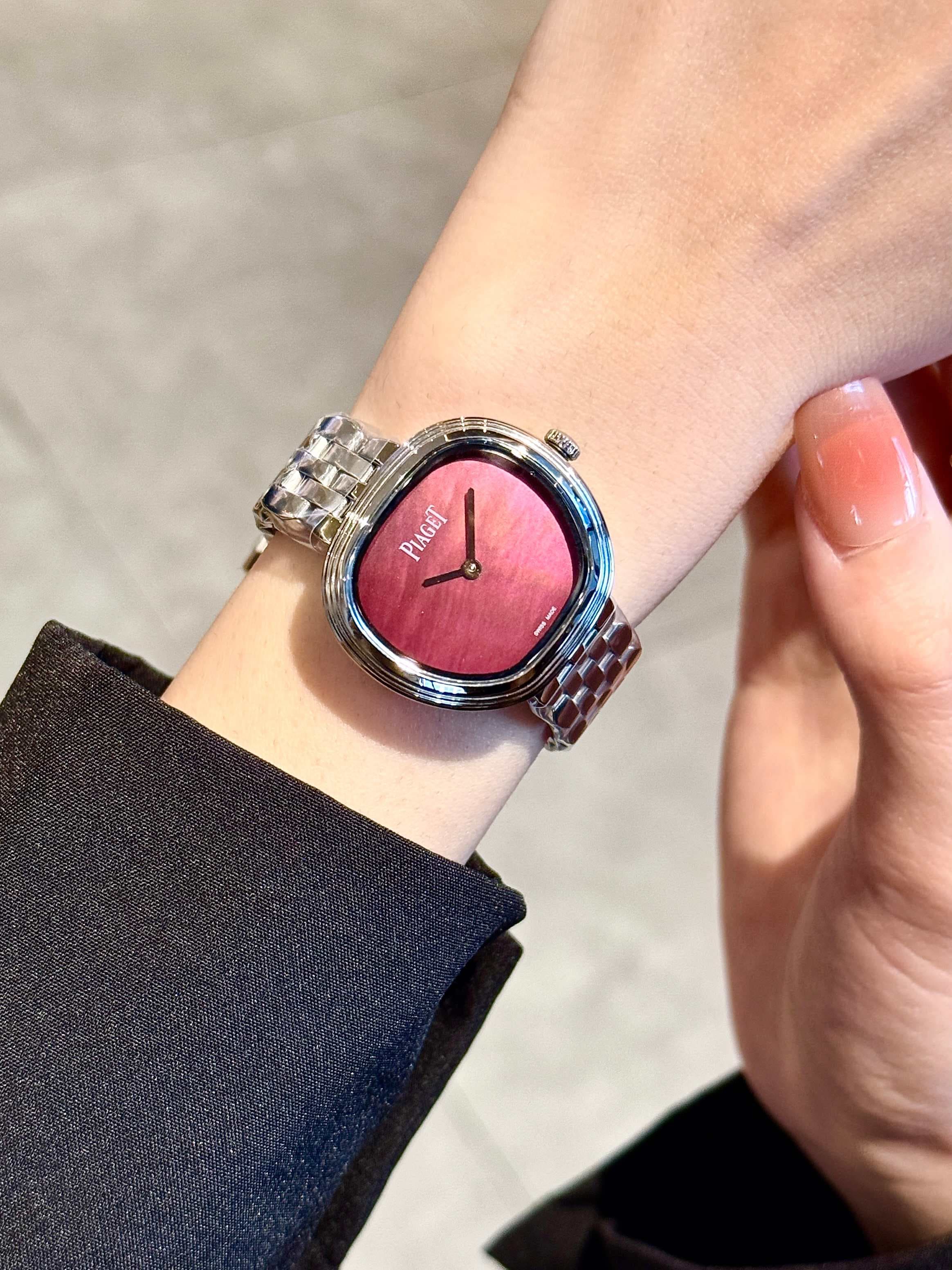 Luxury Watch Cream Watch