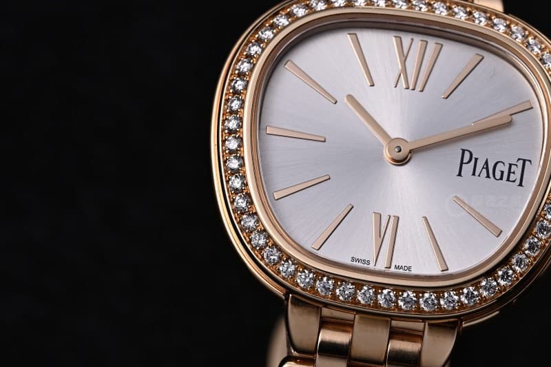 Luxury Watch Cream Watch