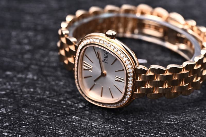 Luxury Watch Cream Watch