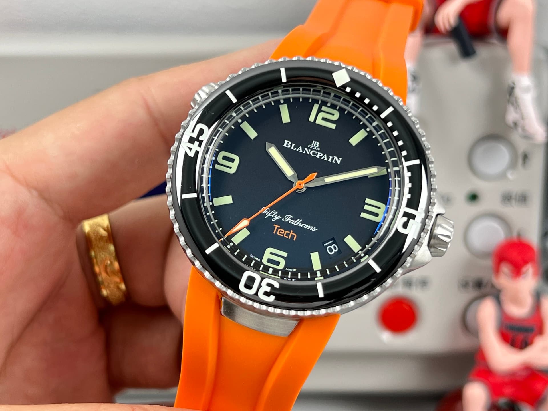 Luxury Watch Black Watch 5029