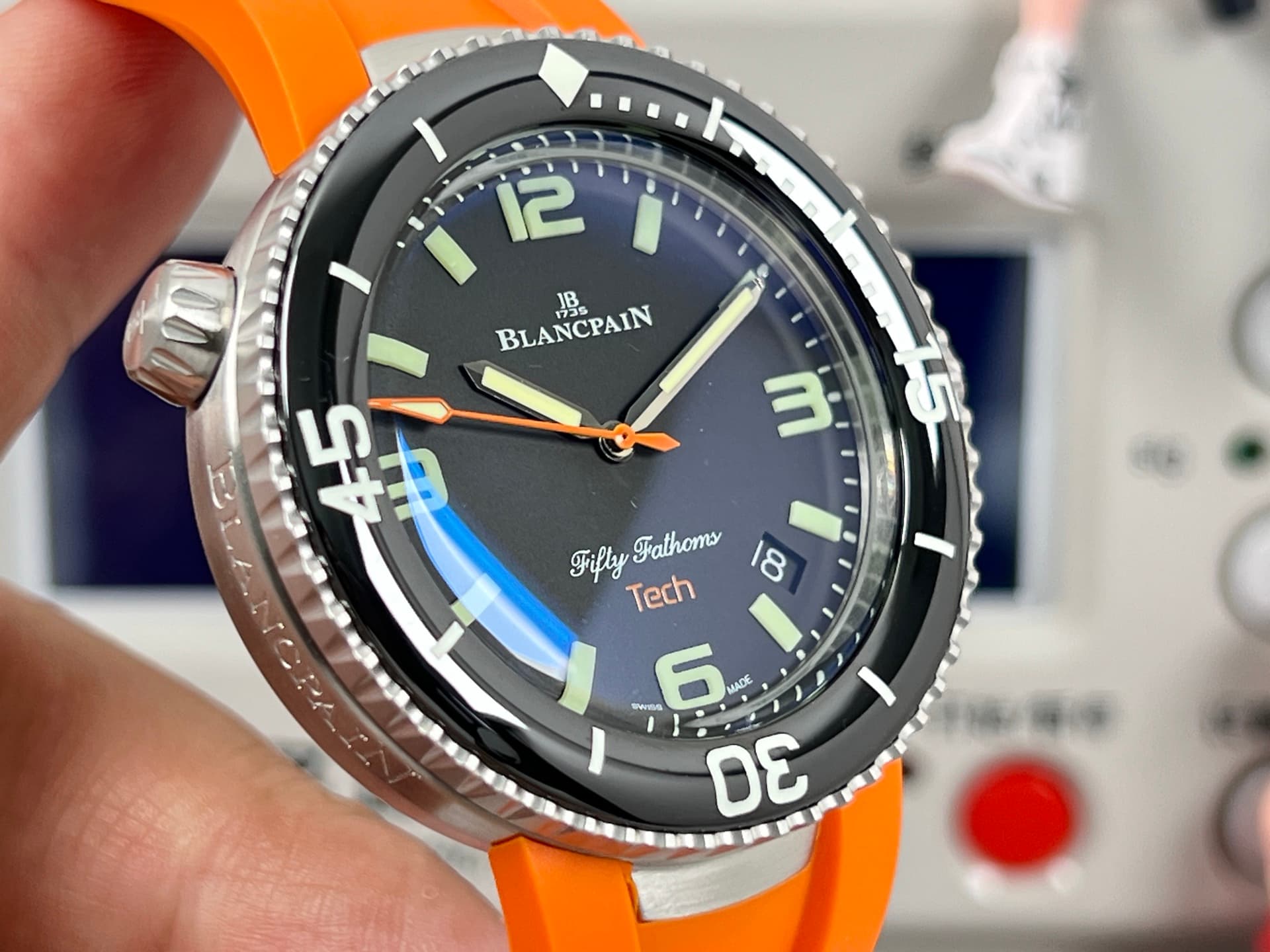 Luxury Watch Black Watch 5029