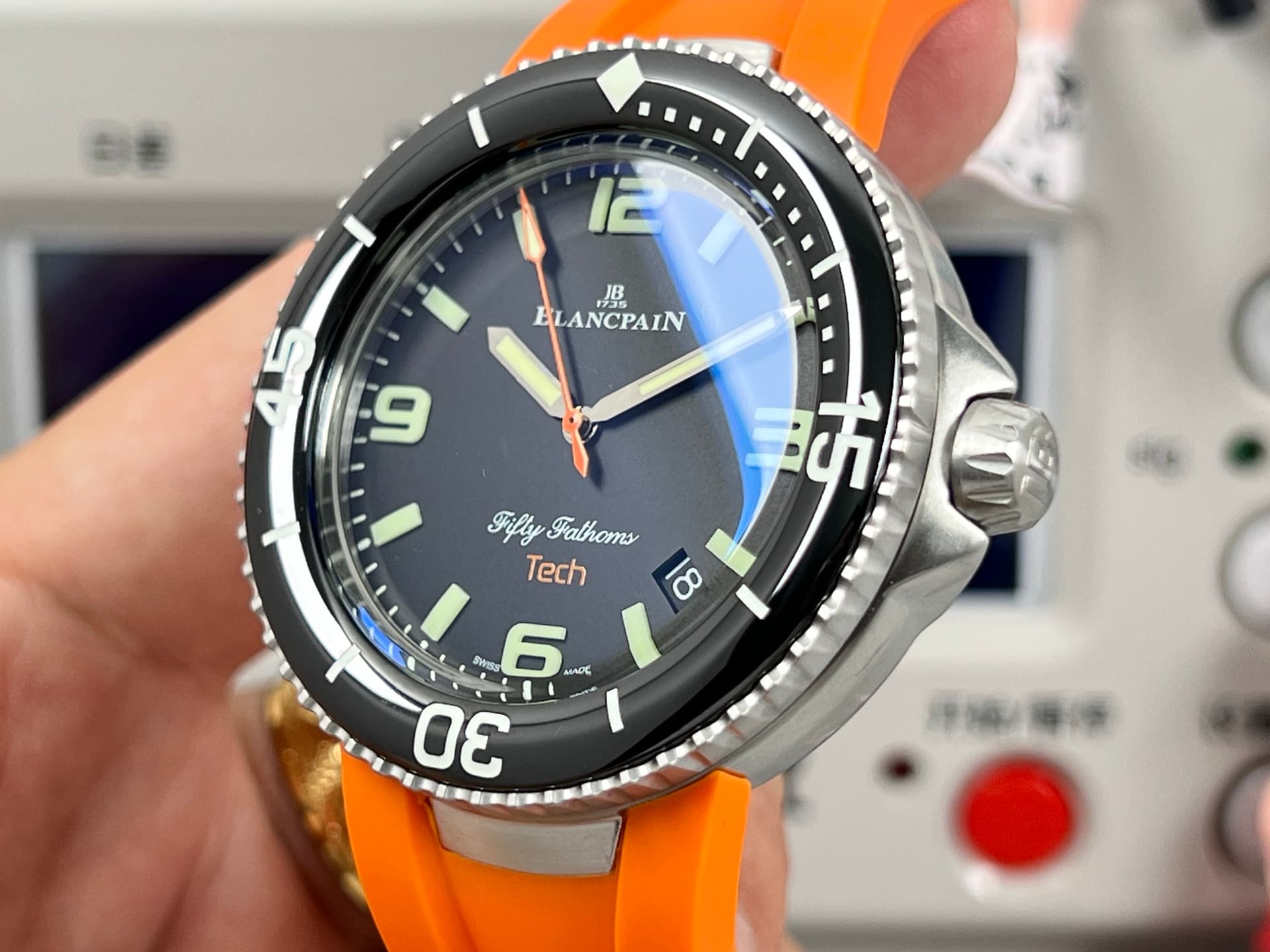 Luxury Watch Black Watch 5029