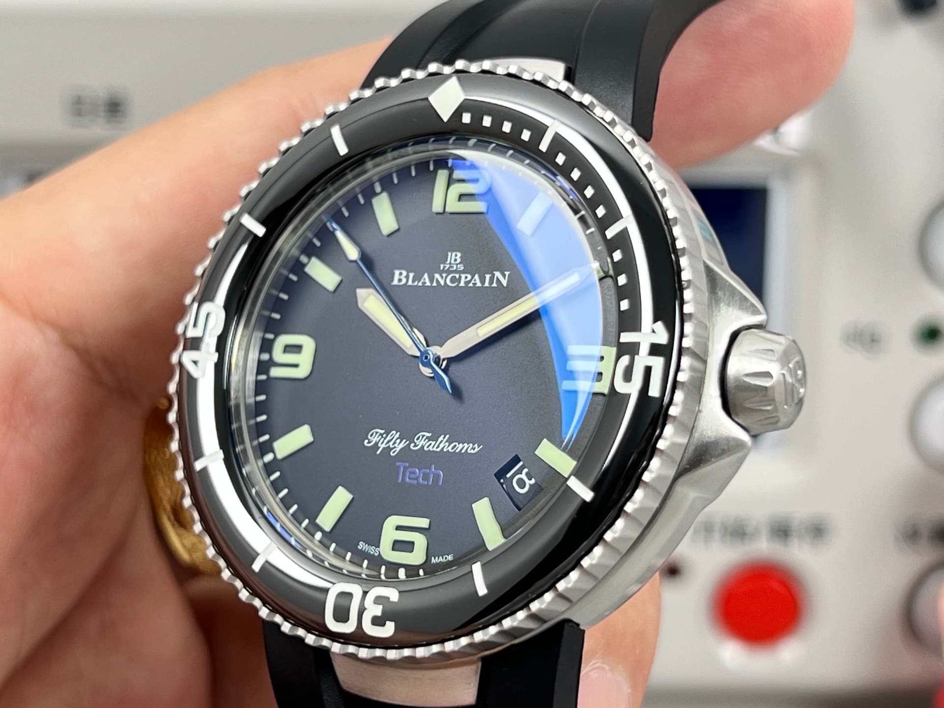 Luxury Watch Black Watch 5029