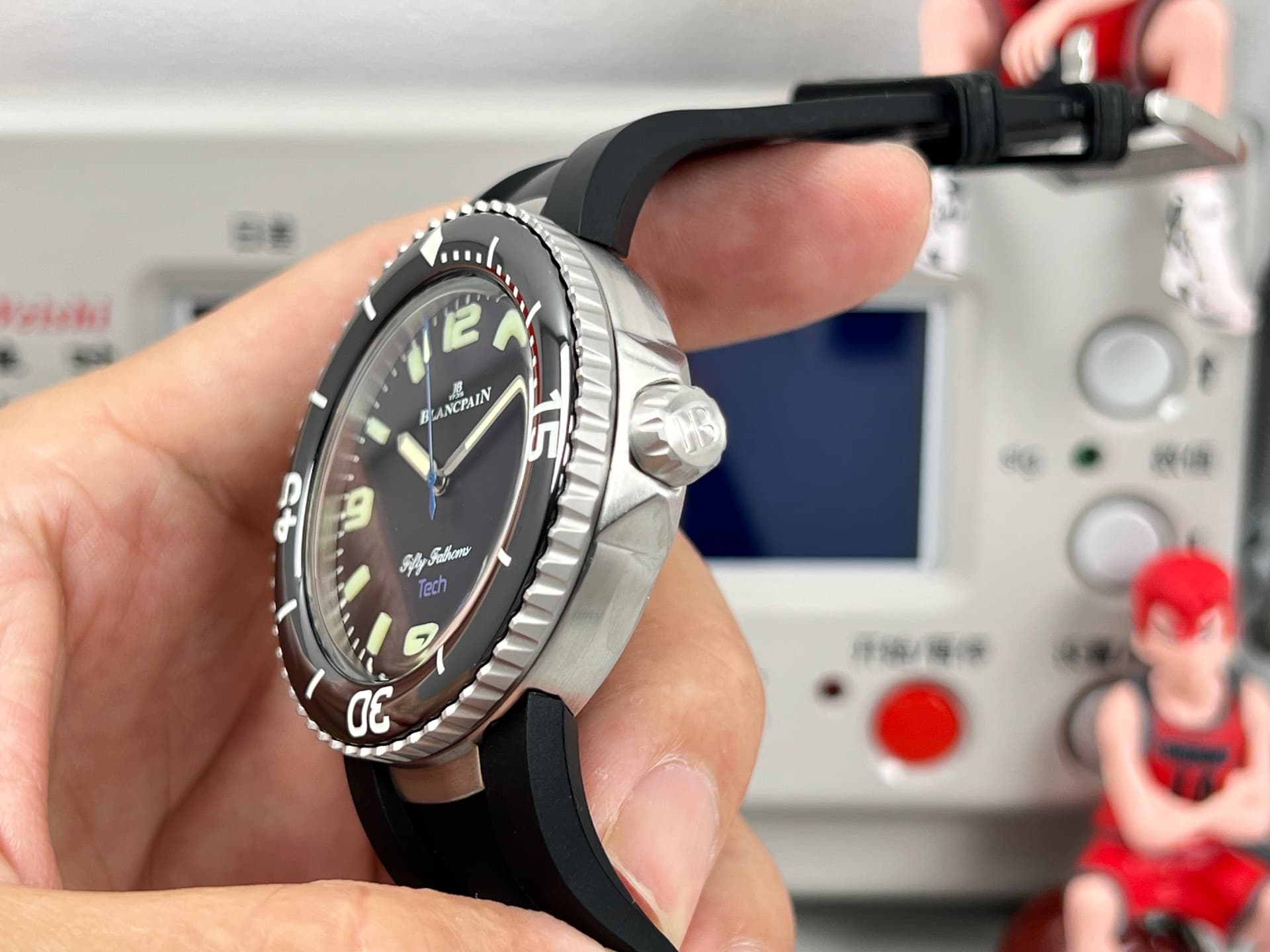 Luxury Watch Black Watch 5029