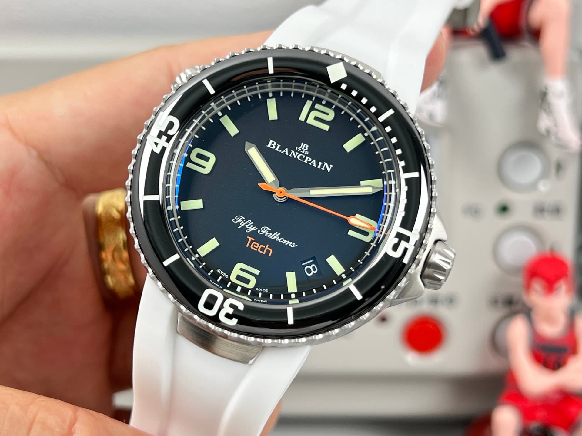 Luxury Watch Black Watch 5029