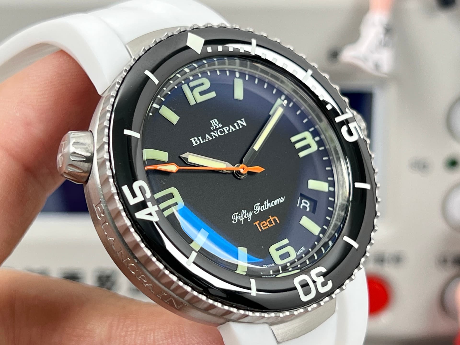 Luxury Watch Black Watch 5029