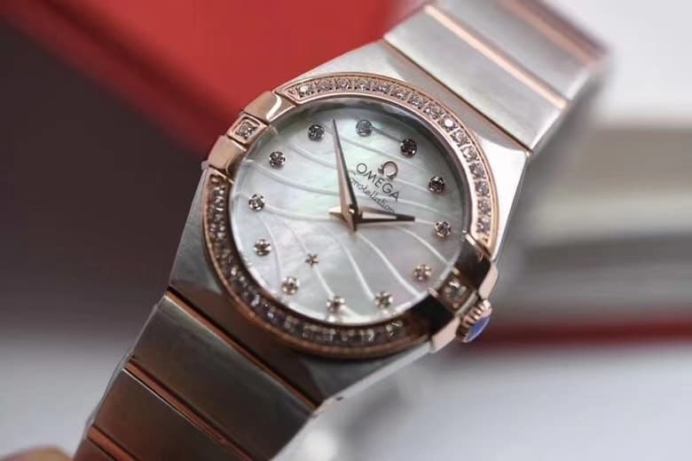 Omega Red Bag 123