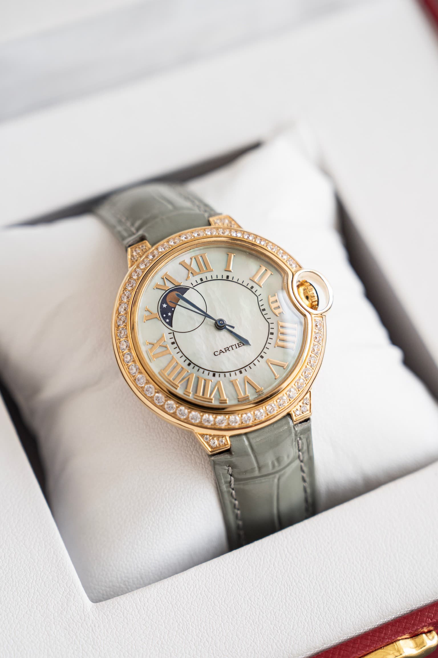 Luxury Watch White Watch