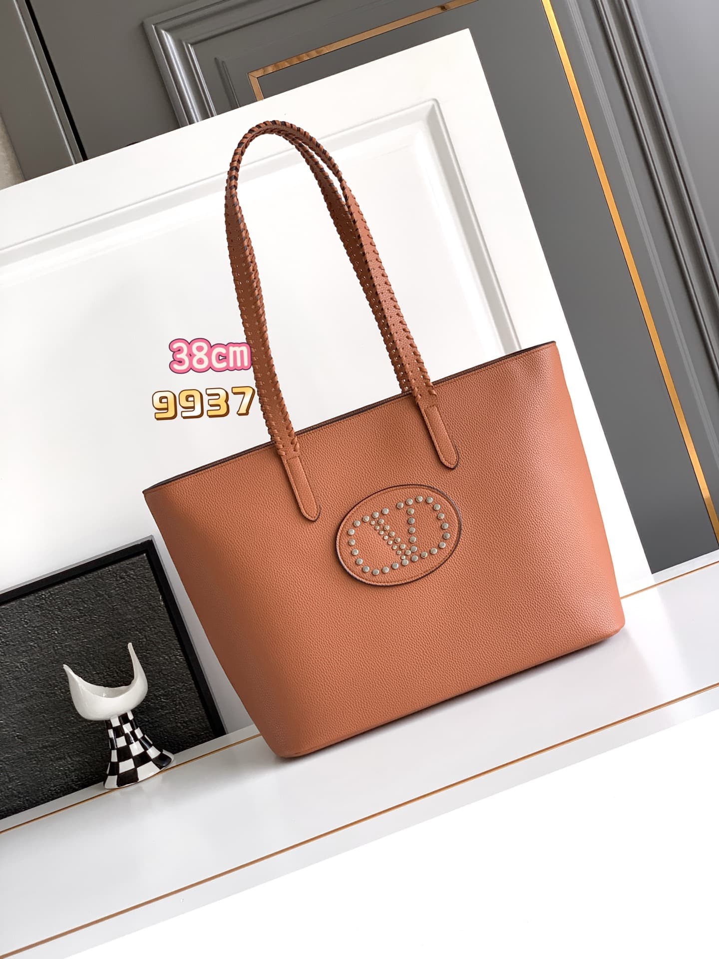 Valentino Gold Bag 9937