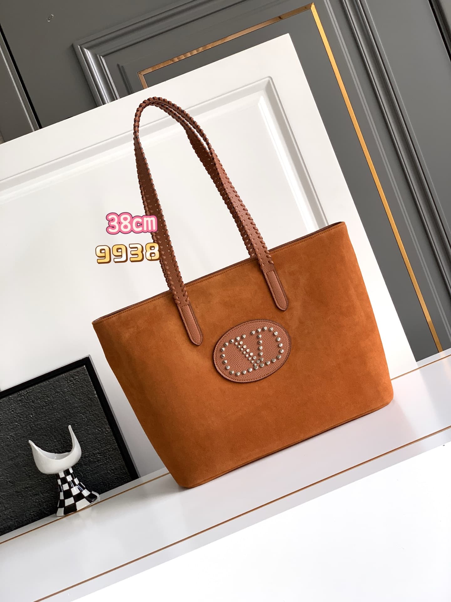 Valentino Gold Bag 9938