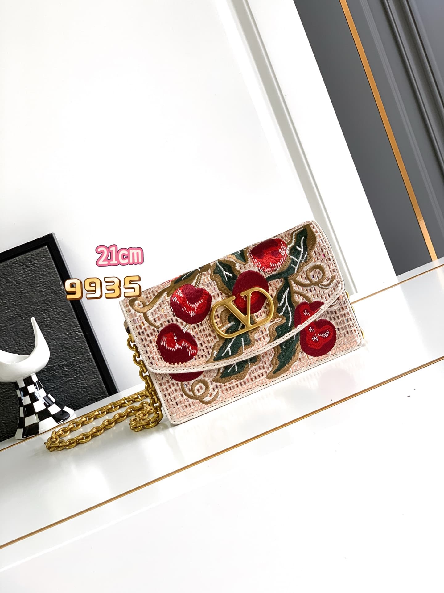 Valentino Shoulder Bag 9935