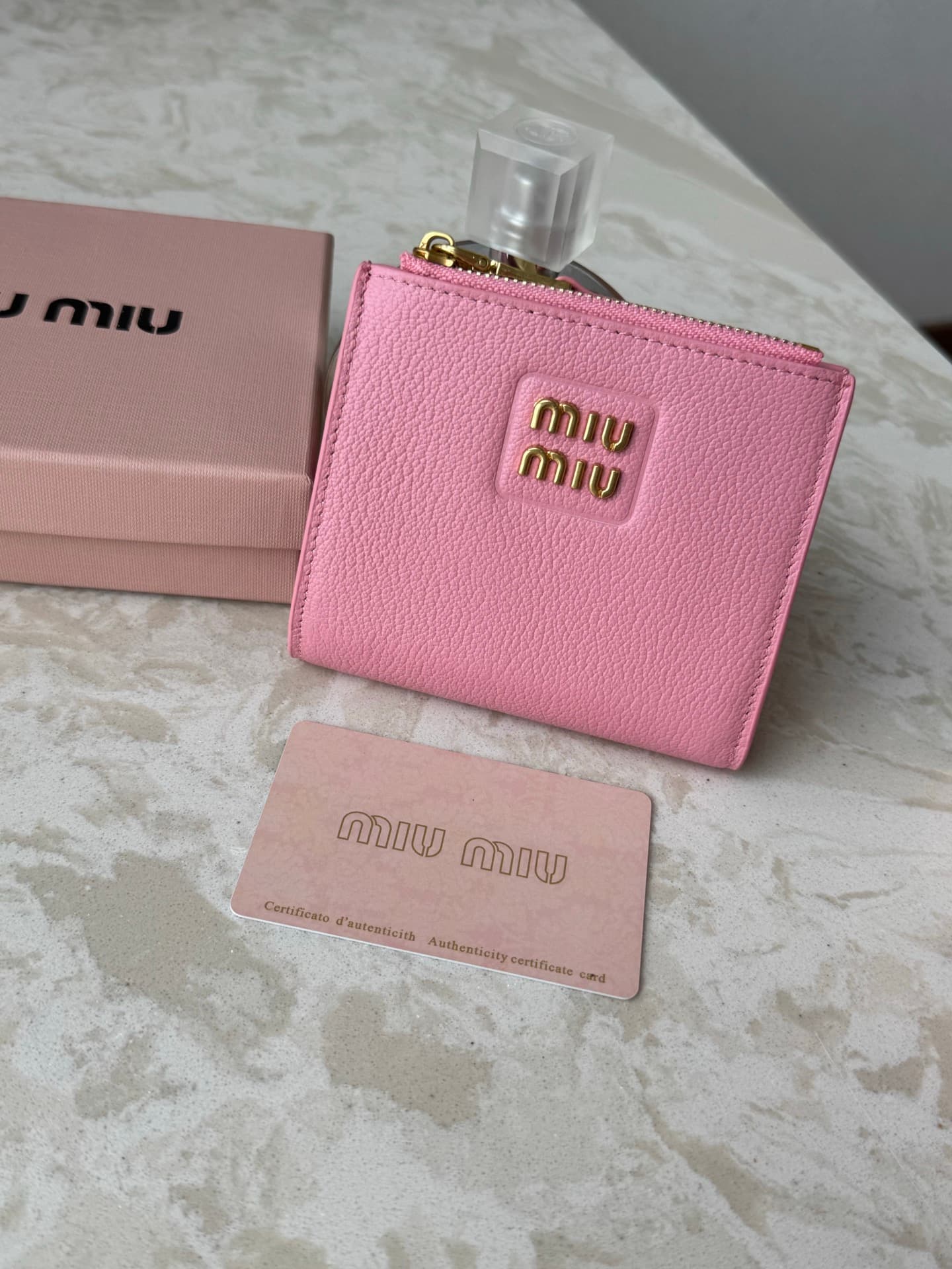 Miu Miu Black Wallets miu2520