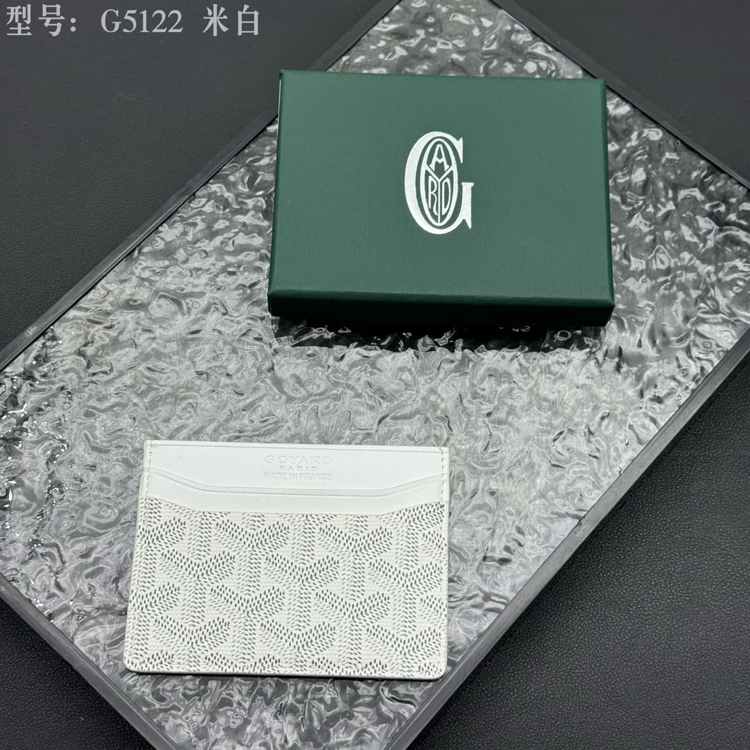 Goyard Product G5122