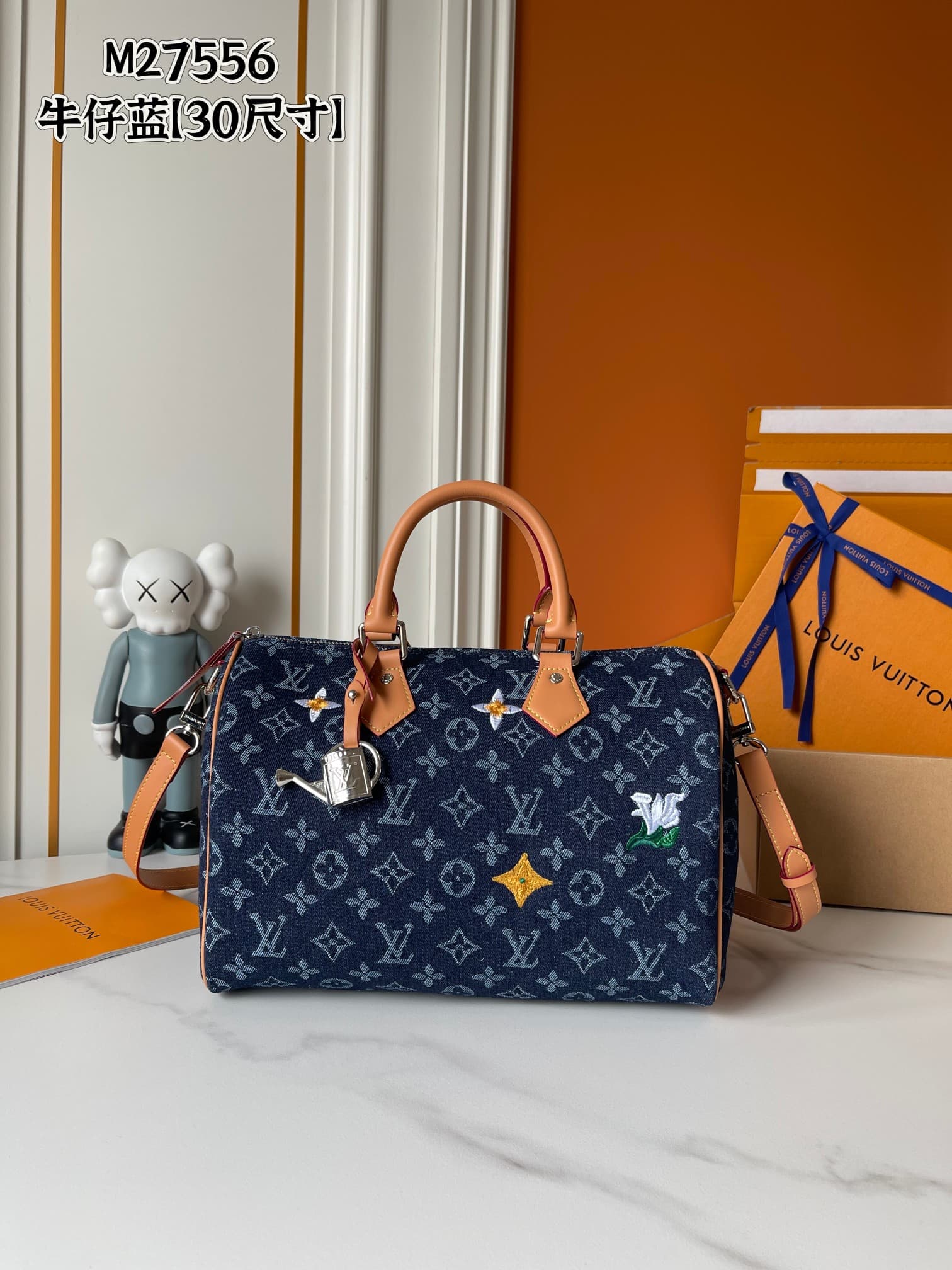 Louis Vuitton Blue Apparel M13344
