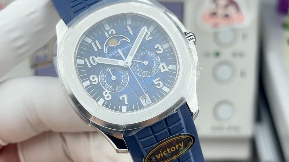Patek Philippe White Watch Au750