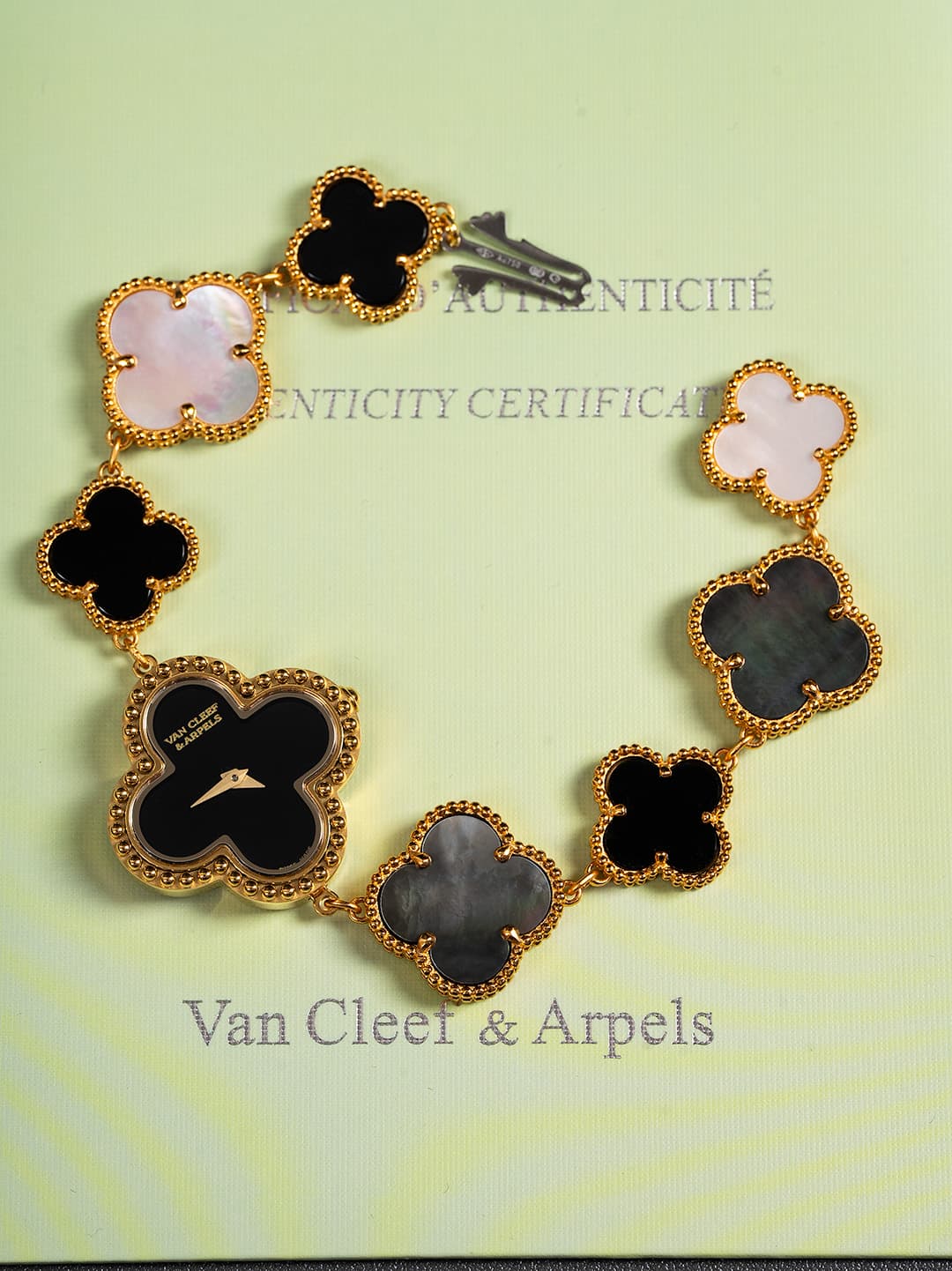 Van Cleef & Arpels Gold Watches