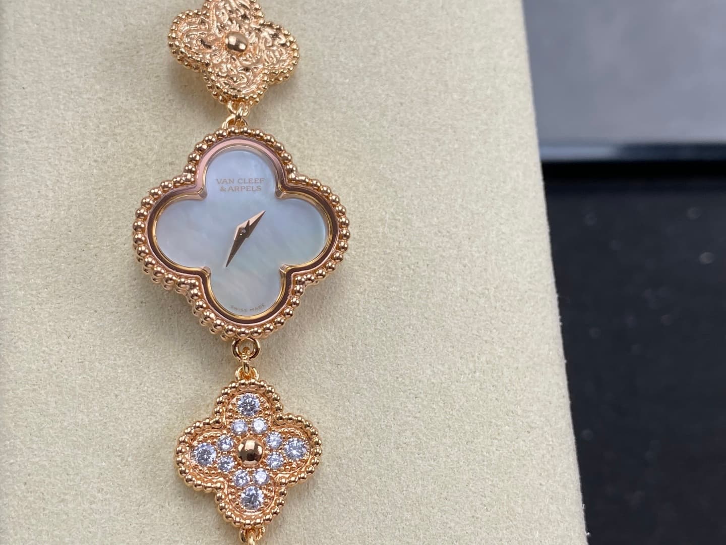 Van Cleef & Arpels White Watches